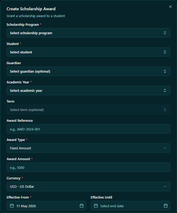 Grant scholarship award dialog showing student, program, amount, and fee selection fields